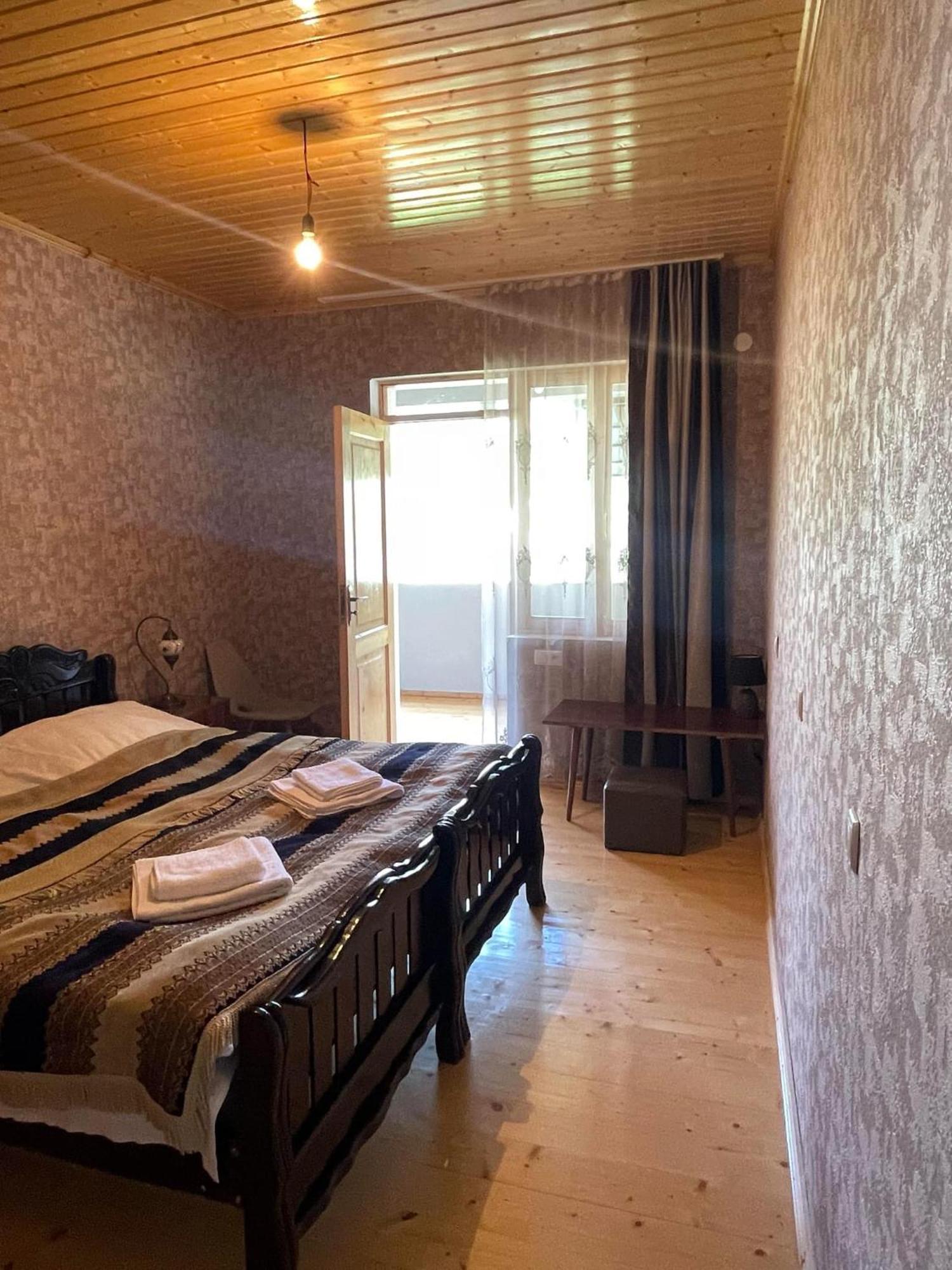 Guest House Nene Местия Номер фото