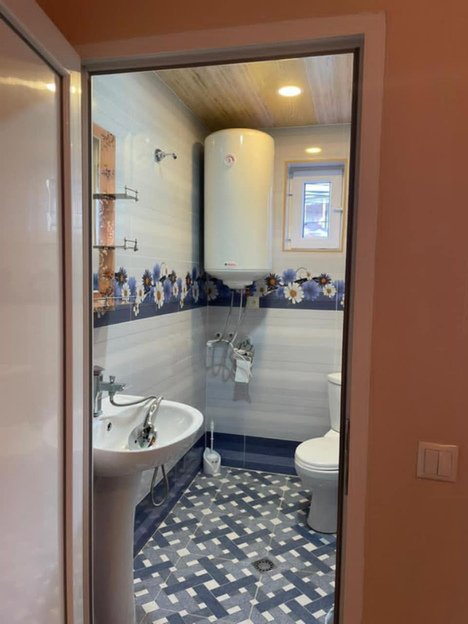 Guest House Nene Местия Экстерьер фото